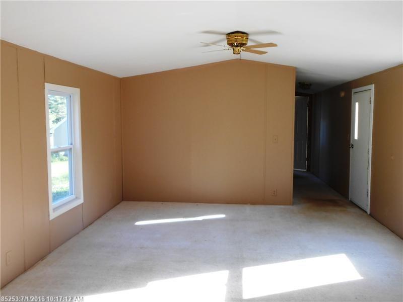 644 Ridge RD, Windsor, ME 04363