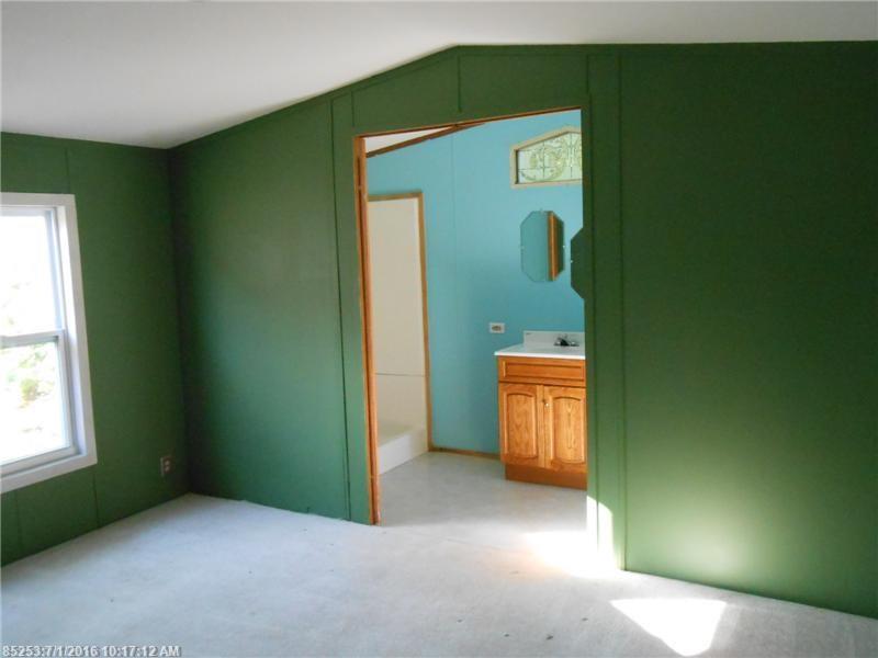 644 Ridge RD, Windsor, ME 04363