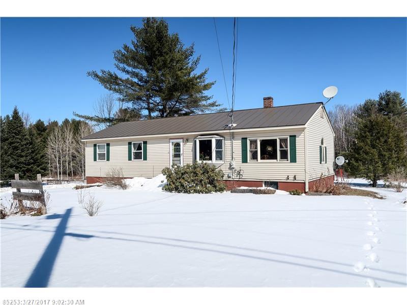 563 Ridge RD, Windsor, ME 04363