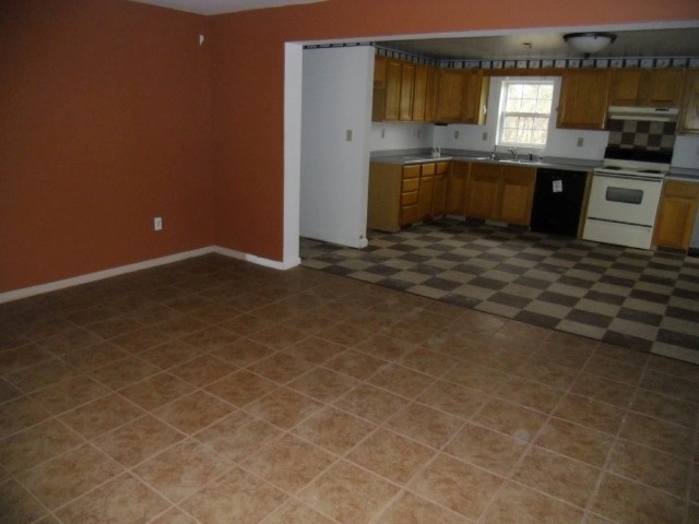 55 Henry LaneWinthrop, ME, 04364Kennebec County