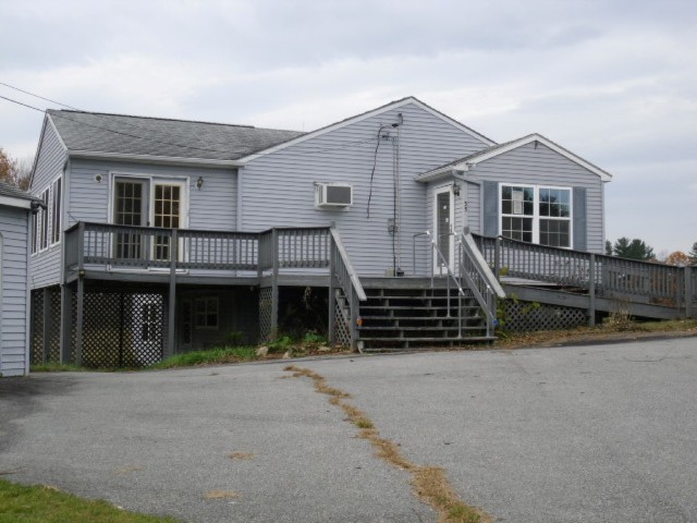 55 Henry LaneWinthrop, ME, 04364Kennebec County
