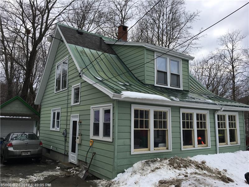 8 Whitney ST, Bangor, ME 04401