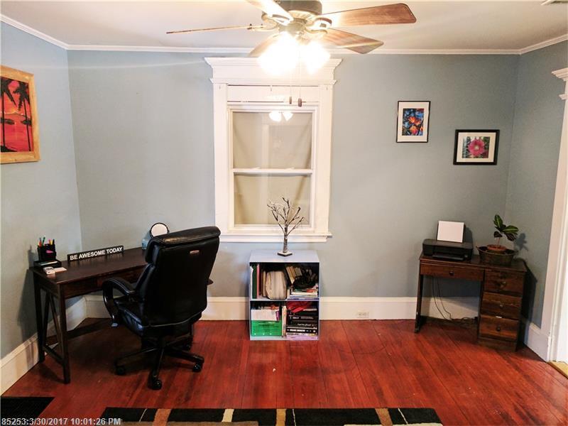 66 Catell ST, Bangor, ME 04401