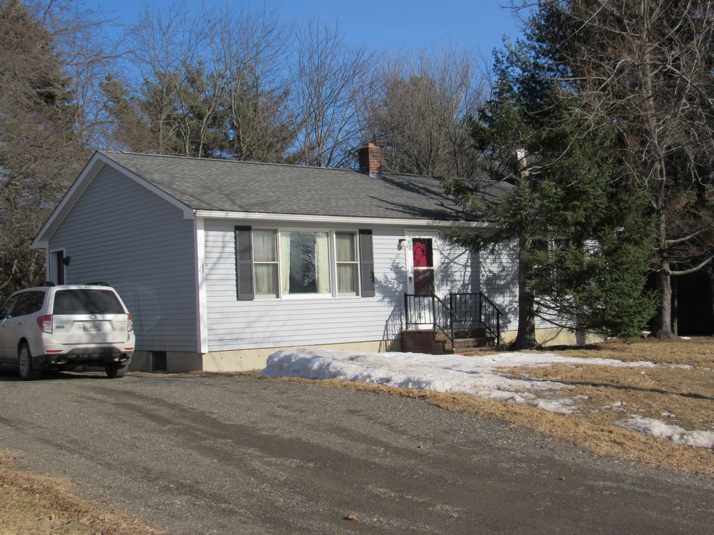 41 Drew Lane, Bangor, ME 04401