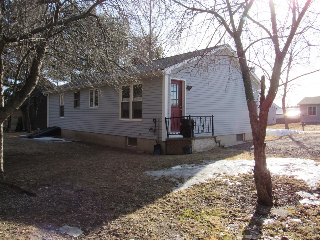 41 Drew Lane, Bangor, ME 04401