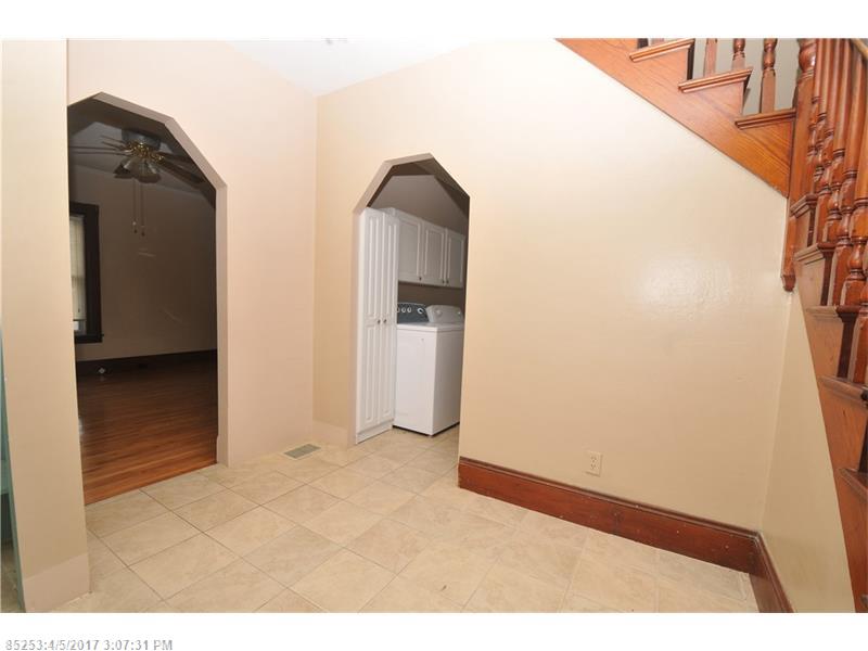 28 Garland ST, Bangor, ME 04401