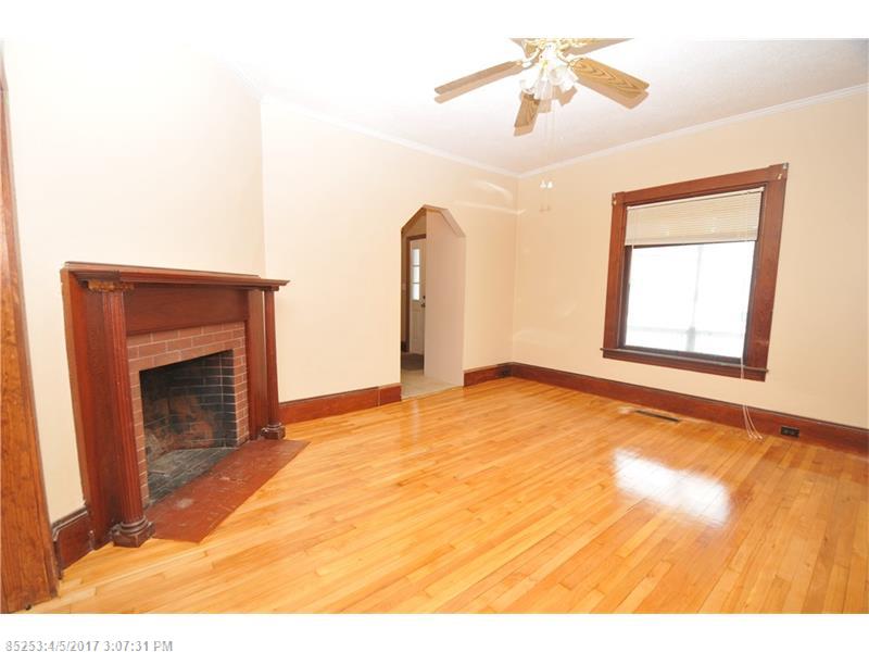 28 Garland ST, Bangor, ME 04401
