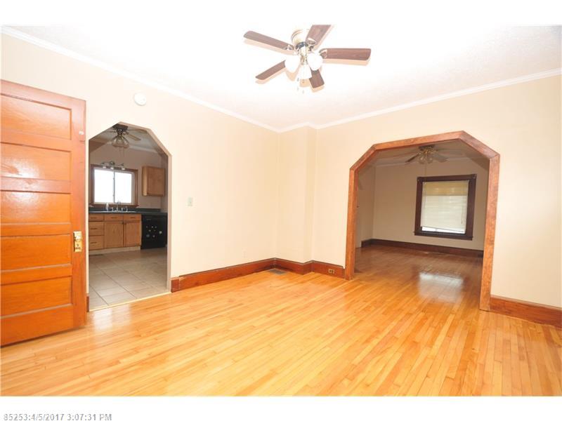 28 Garland ST, Bangor, ME 04401