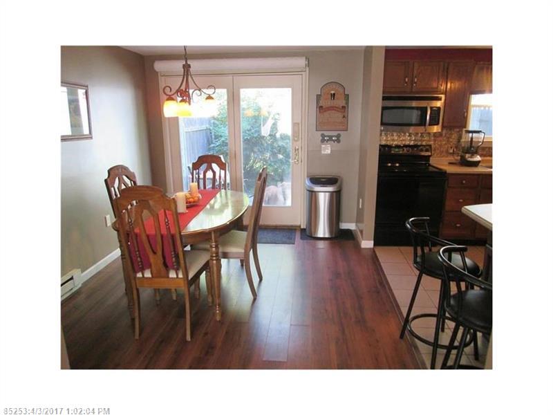 49 Baldwin DR 49, Bangor, ME 04401