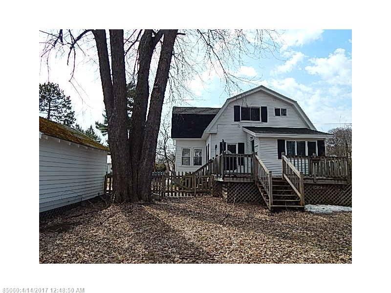 32 Mountain View AVE, Bangor, ME 04401