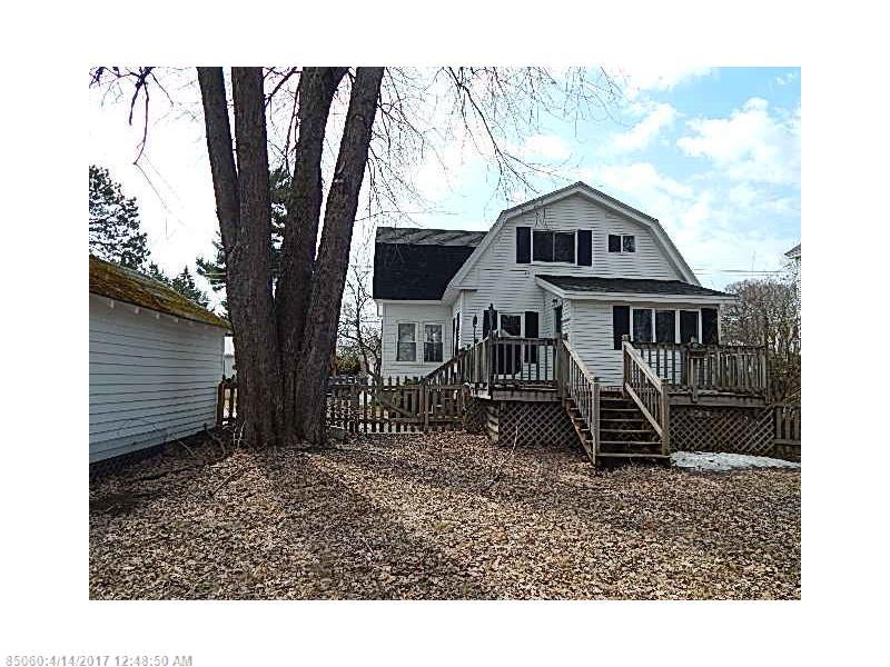 32 Mountain View AVE, Bangor, ME 04401