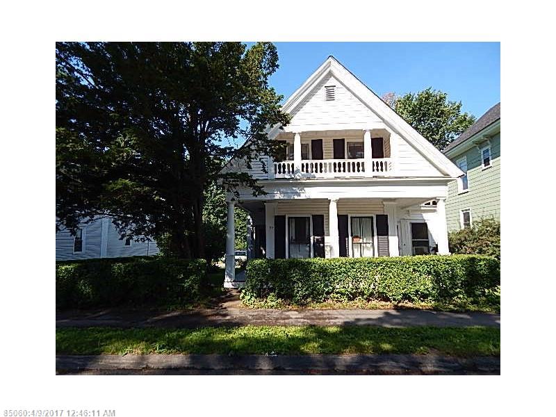 52 Kenduskeag AVE, Bangor, ME 04401
