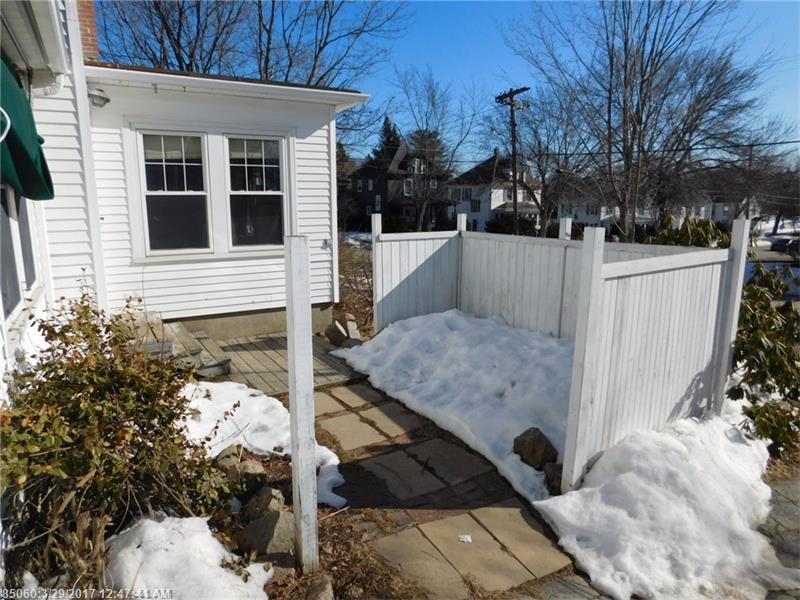 211 West Broadway, Bangor, ME 04401