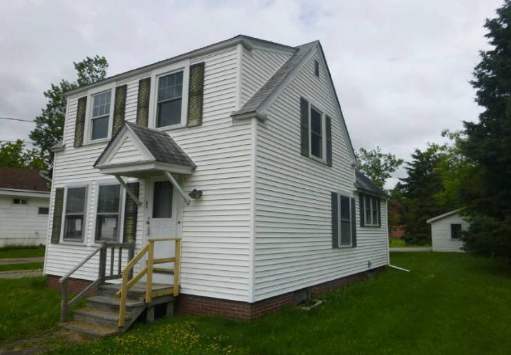 26 Thirteenth StBangor, ME, 04401Penobscot County