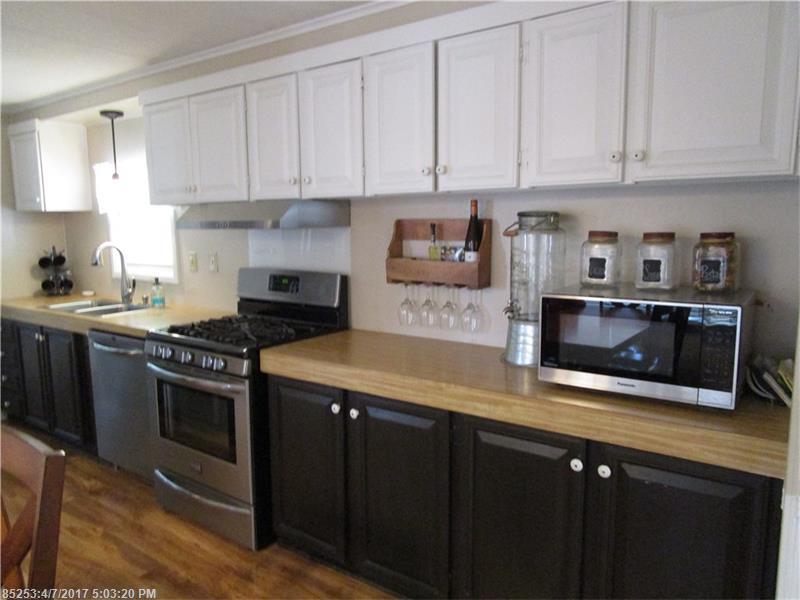 5 Hope's PL, Bradley, ME 04411