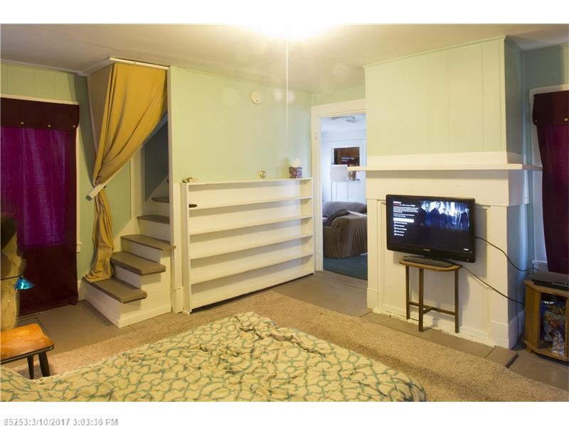 605 MAIN ST, Bradley, ME 04411