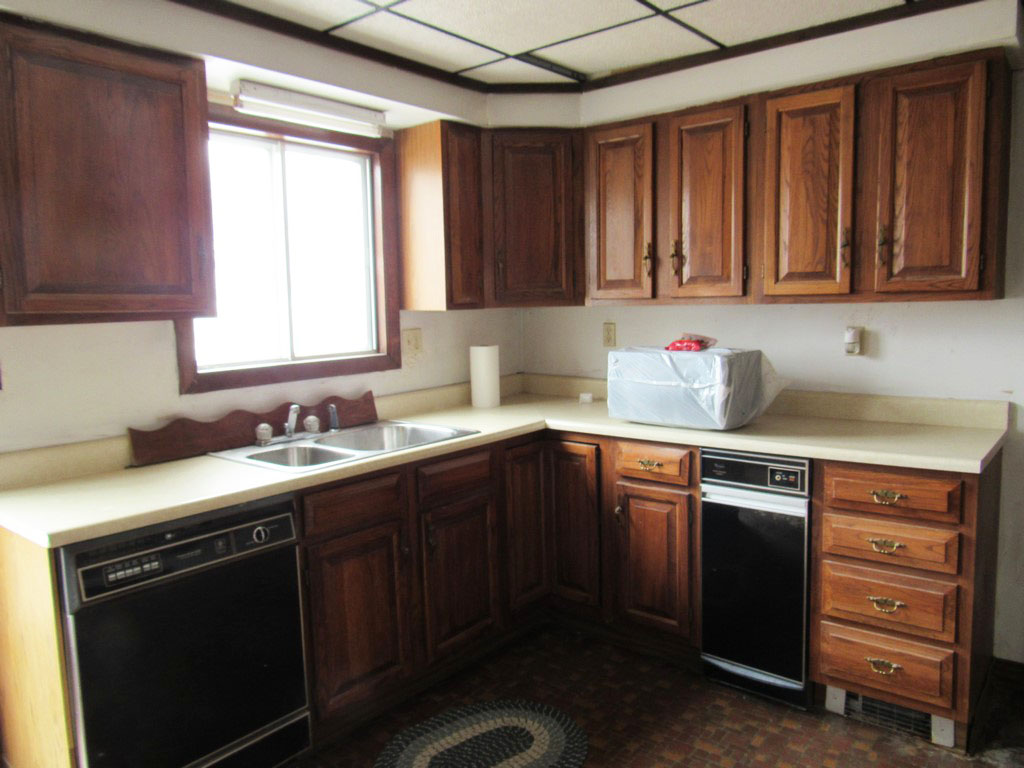 20 Maple Street, Brewer, ME 04412