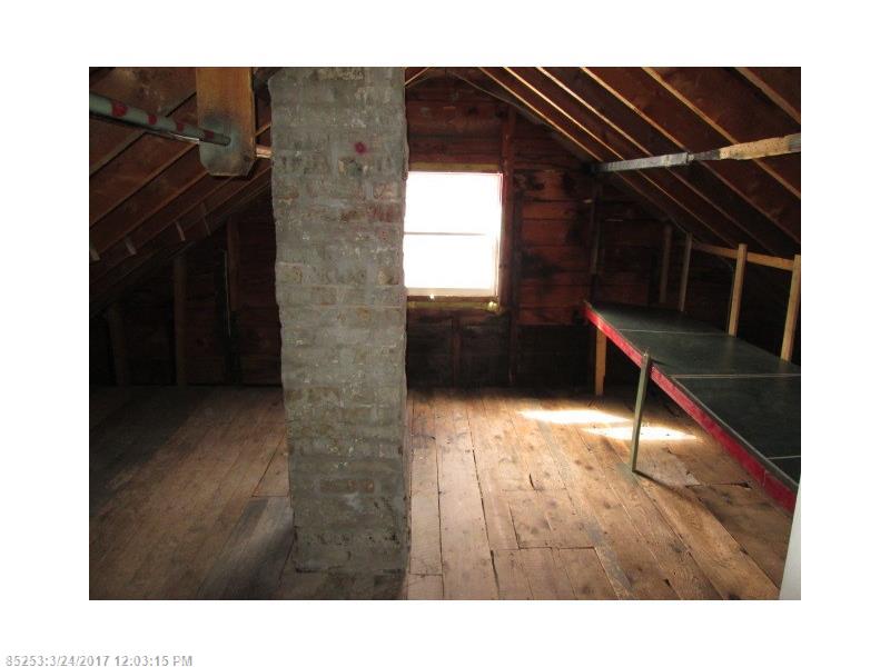 31 Tibbetts ST, Brewer, ME 04412
