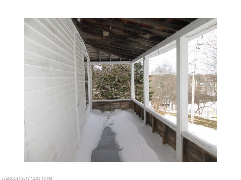 31 Tibbetts ST, Brewer, ME 04412