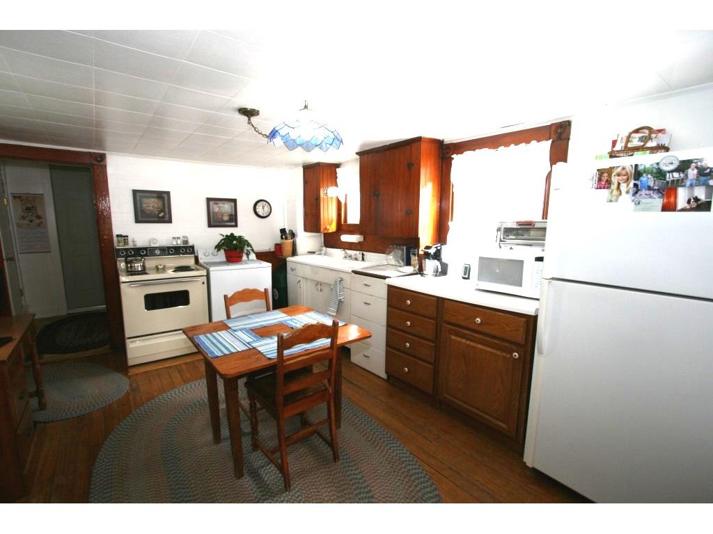 42 Maple Street, Brewer, ME 04412