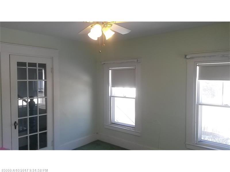 943 N Main ST, Brewer, ME 04412