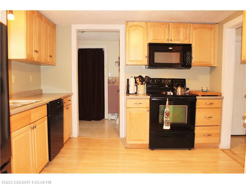 139 Chamberlain ST, Brewer, ME 04412
