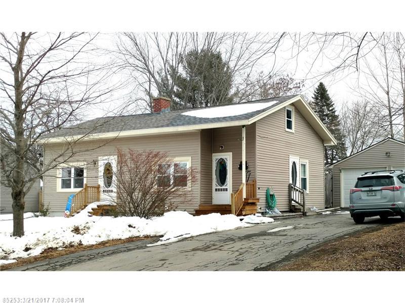 146 PARKWAY N, Brewer, ME 04412
