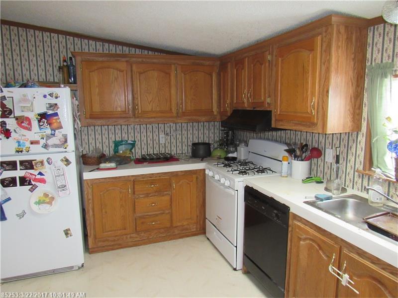 521 Millvale RD, Bucksport, ME 04416