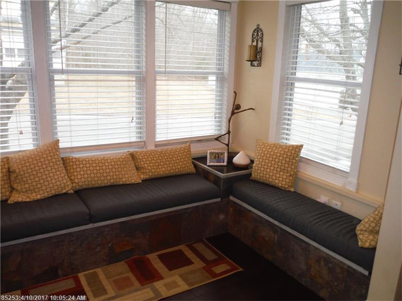 24 Hinks ST, Bucksport, ME 04416