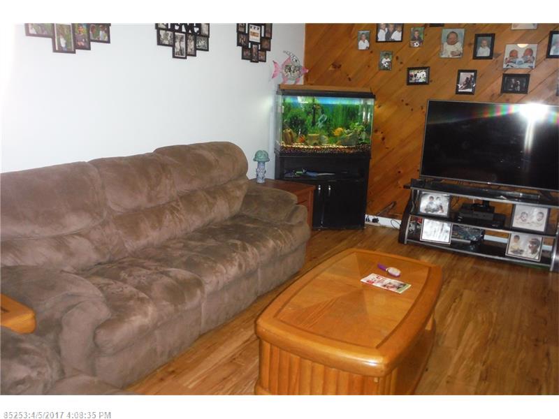36 McKinnon RD, Bucksport, ME 04416