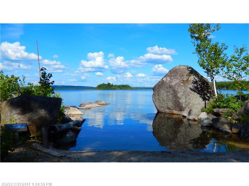 187 Boulder RD, Danforth, ME 04424