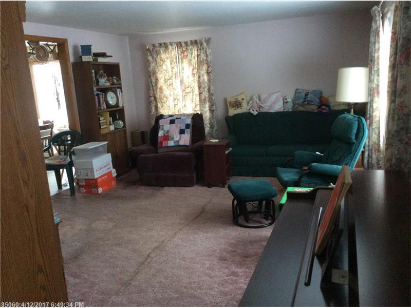 76 Norton Hill RD, Dover Foxcroft, ME 04426