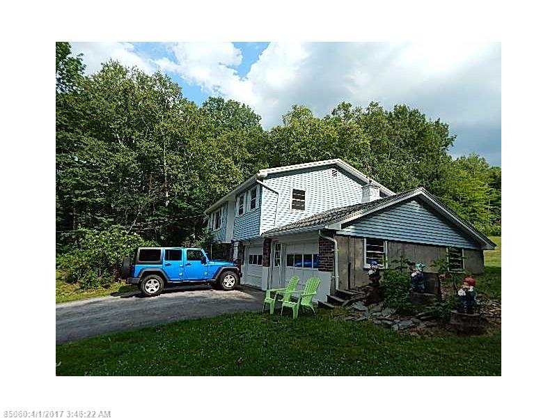 551 Wiswell RD, Holden, ME 04429