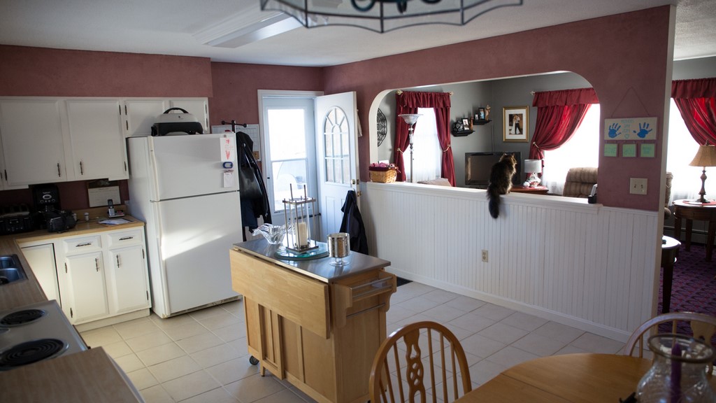 334 Clewleyville Road, Holden, ME 04429