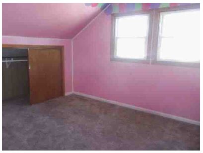 22 Pine StEast Millinocket, ME, 04430Penobscot County
