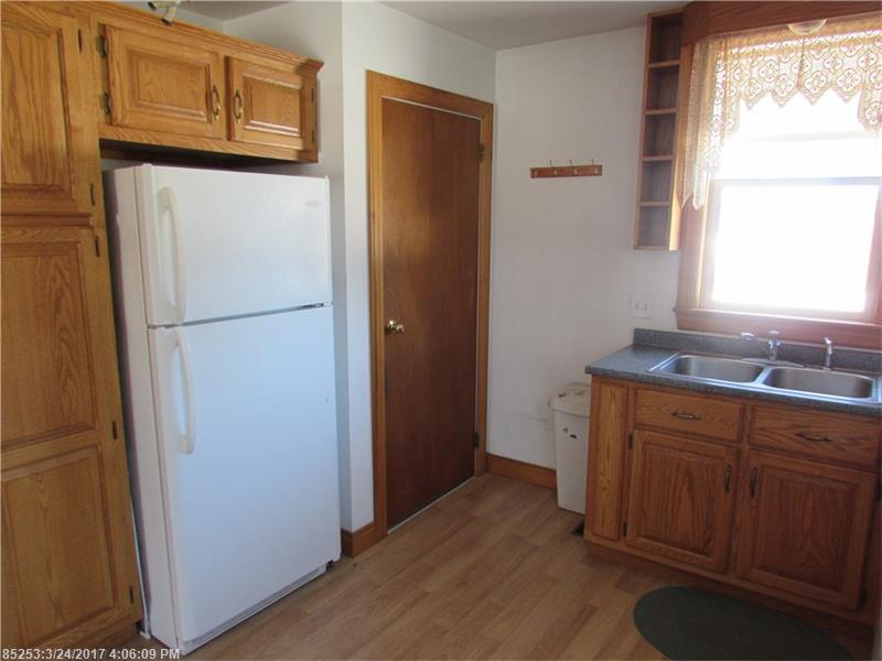 1124 Exeter RD, Exeter, ME 04435