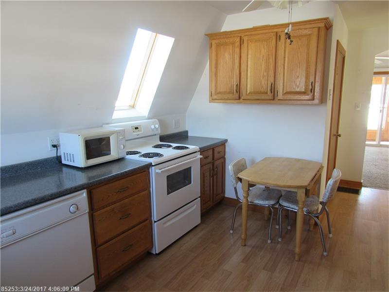 1124 Exeter RD, Exeter, ME 04435