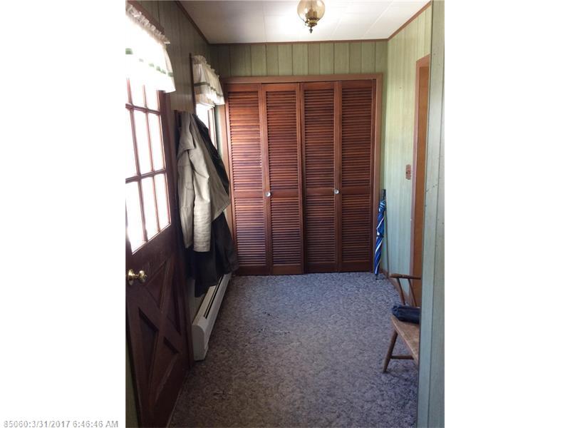 39 Oak ST, Guilford, ME 04443