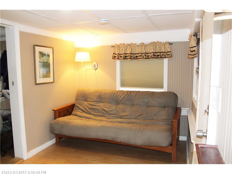82 Fowlers LNDG, Hampden, ME 04444
