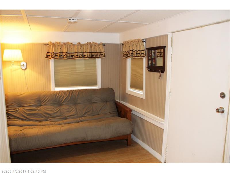 82 Fowlers LNDG, Hampden, ME 04444