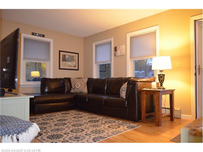 67 Old County RD, Hampden, ME 04444