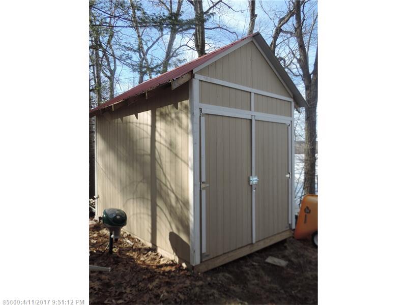 67 Fowlers Landing RD, Hampden, ME 04444