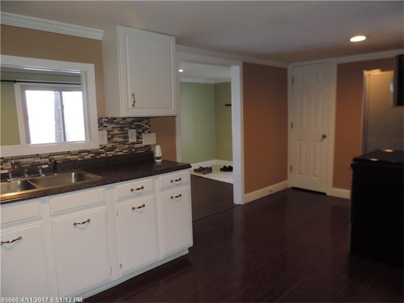 67 Fowlers Landing RD, Hampden, ME 04444