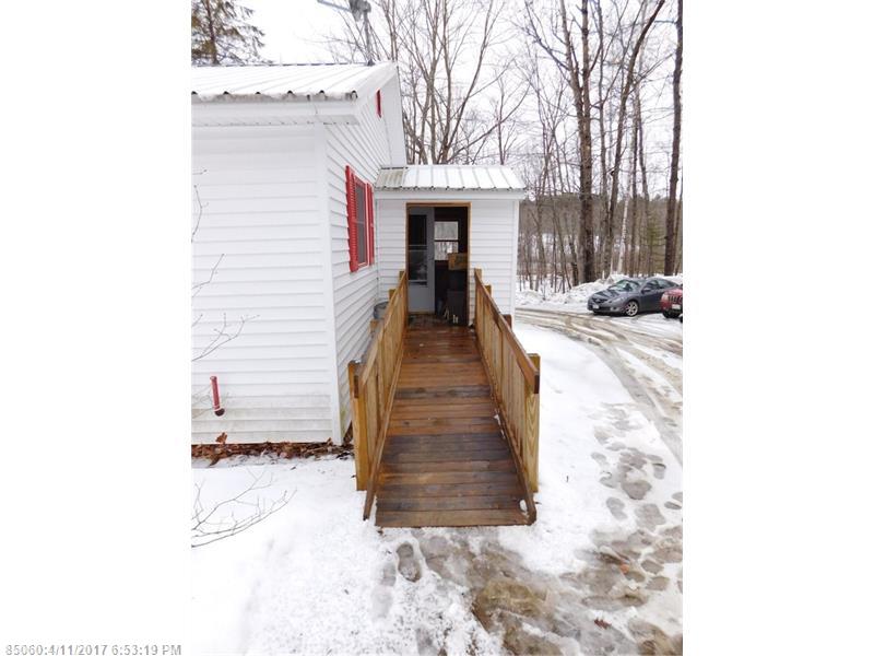 2553 Kennebec RD, Newburgh, ME 04444