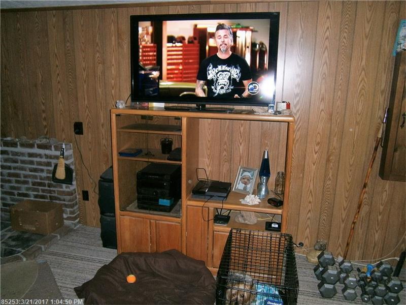 682 Edinburg RD, Edinburg, ME 04448