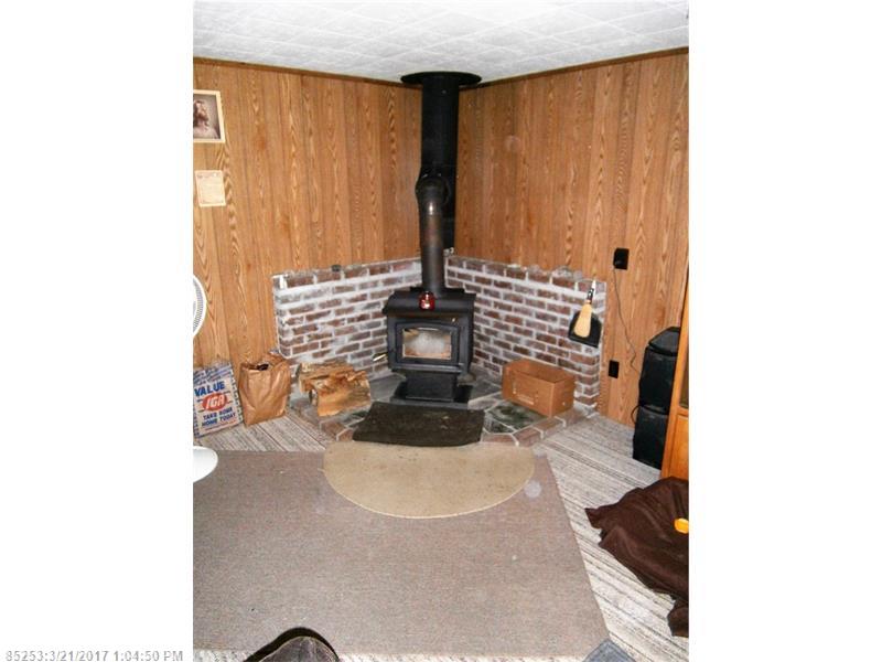 682 Edinburg RD, Edinburg, ME 04448