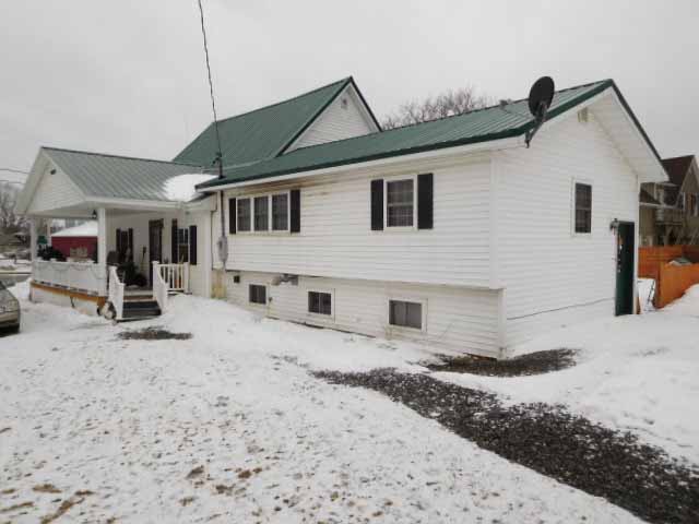 7 Willow Street, Howland, ME 04448