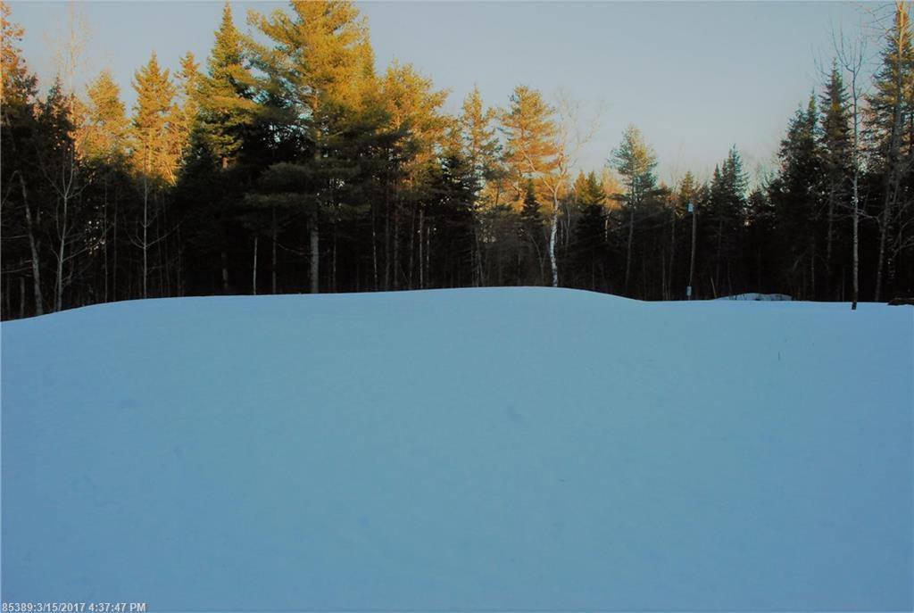 43 Darling Rd, Hudson, ME 04449