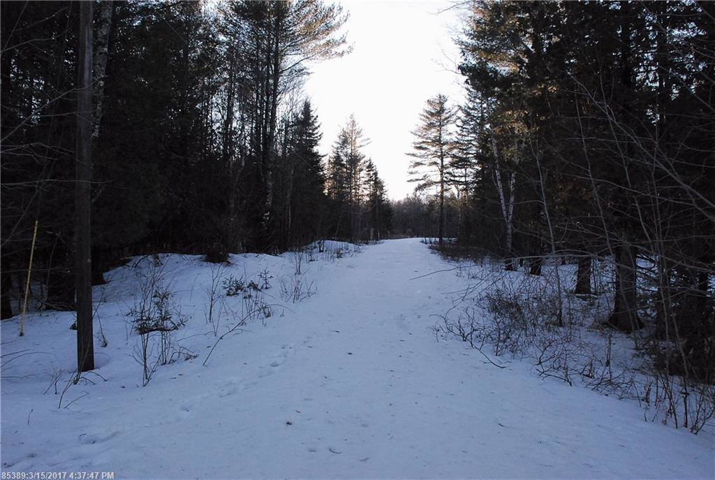 43 Darling Rd, Hudson, ME 04449