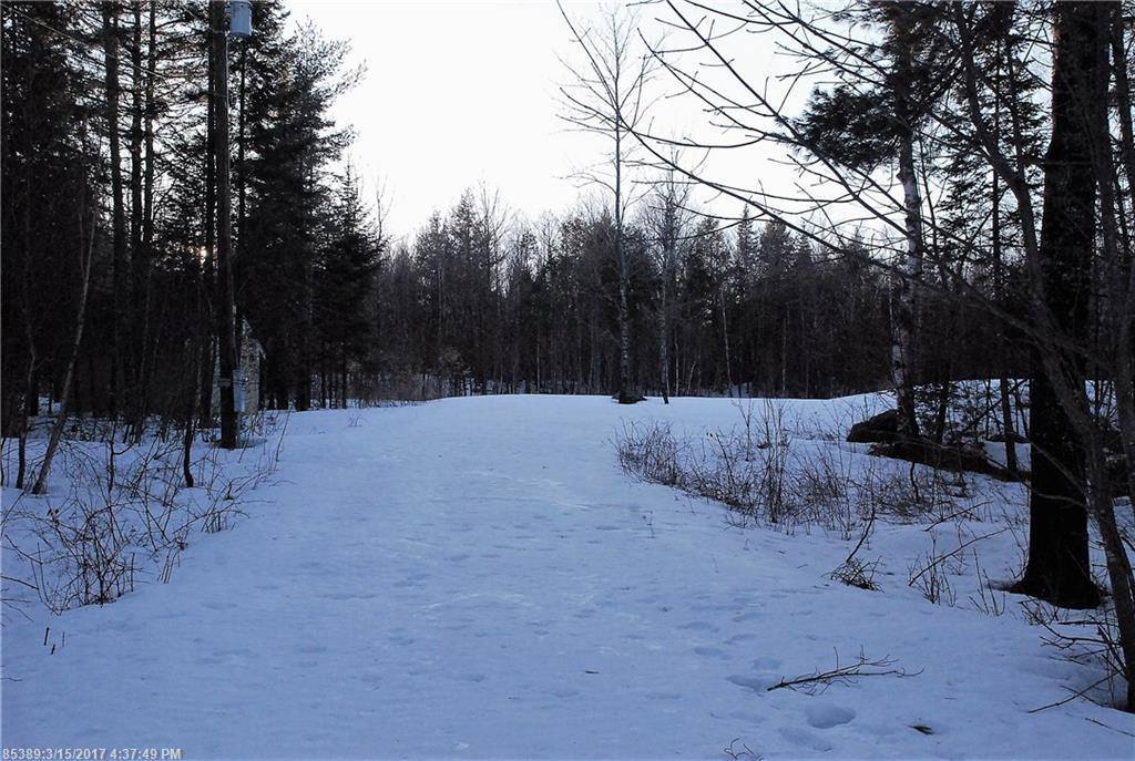 43 Darling Rd, Hudson, ME 04449